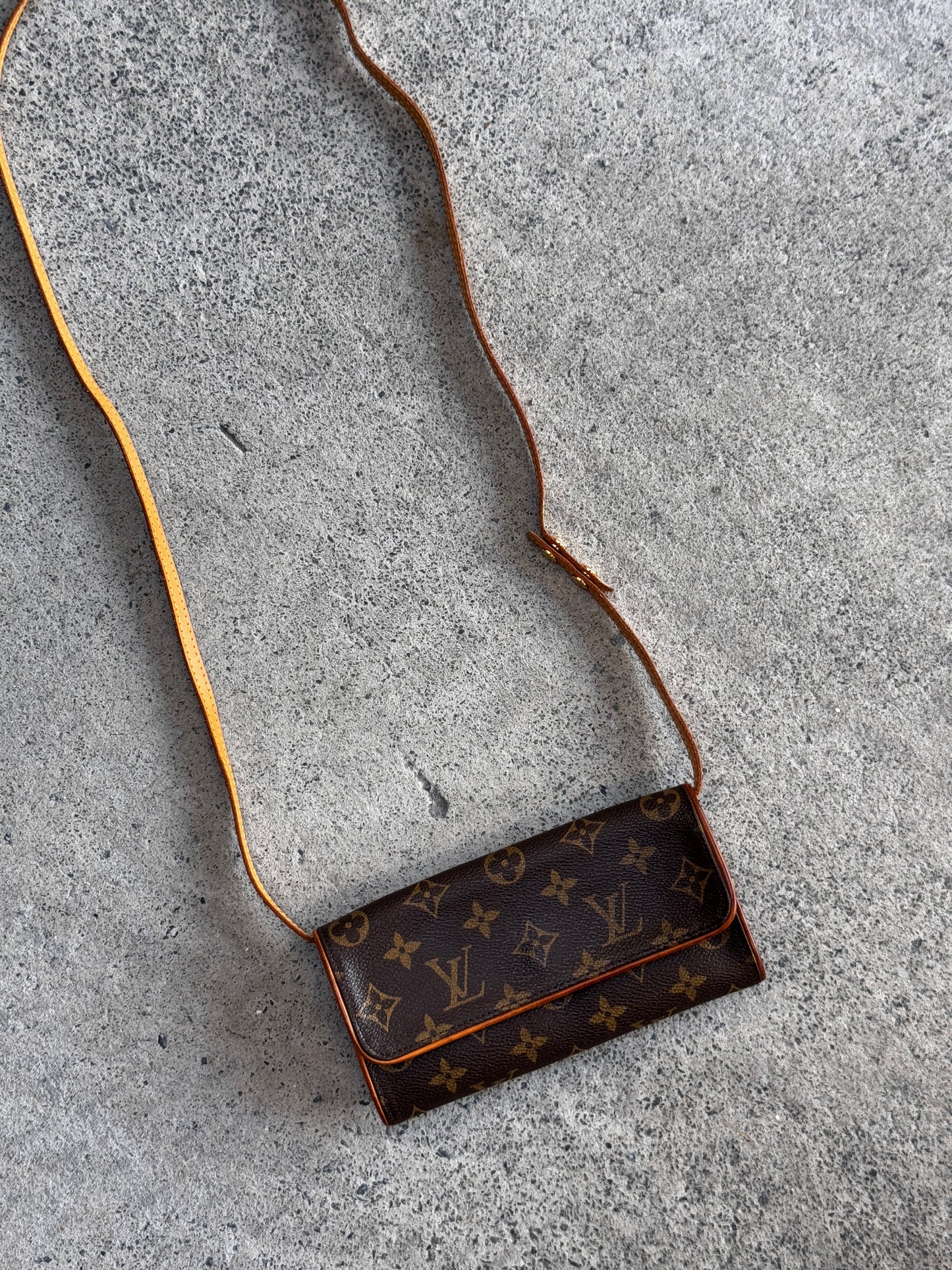 LOUIS VUITTON TWIN CLOTH HANDBAG