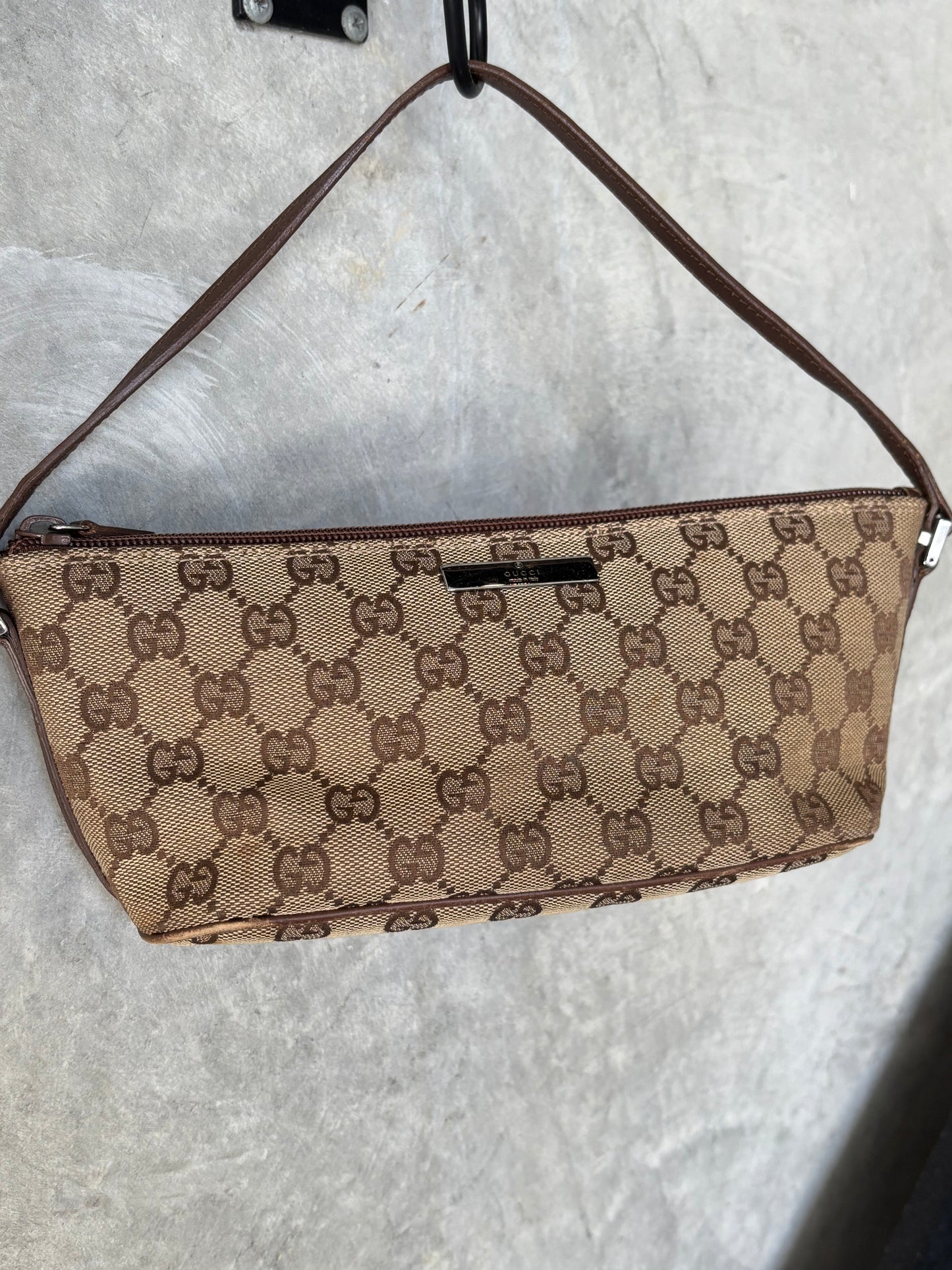 GUCCI GG CANVAS POCHETTE BEIGE