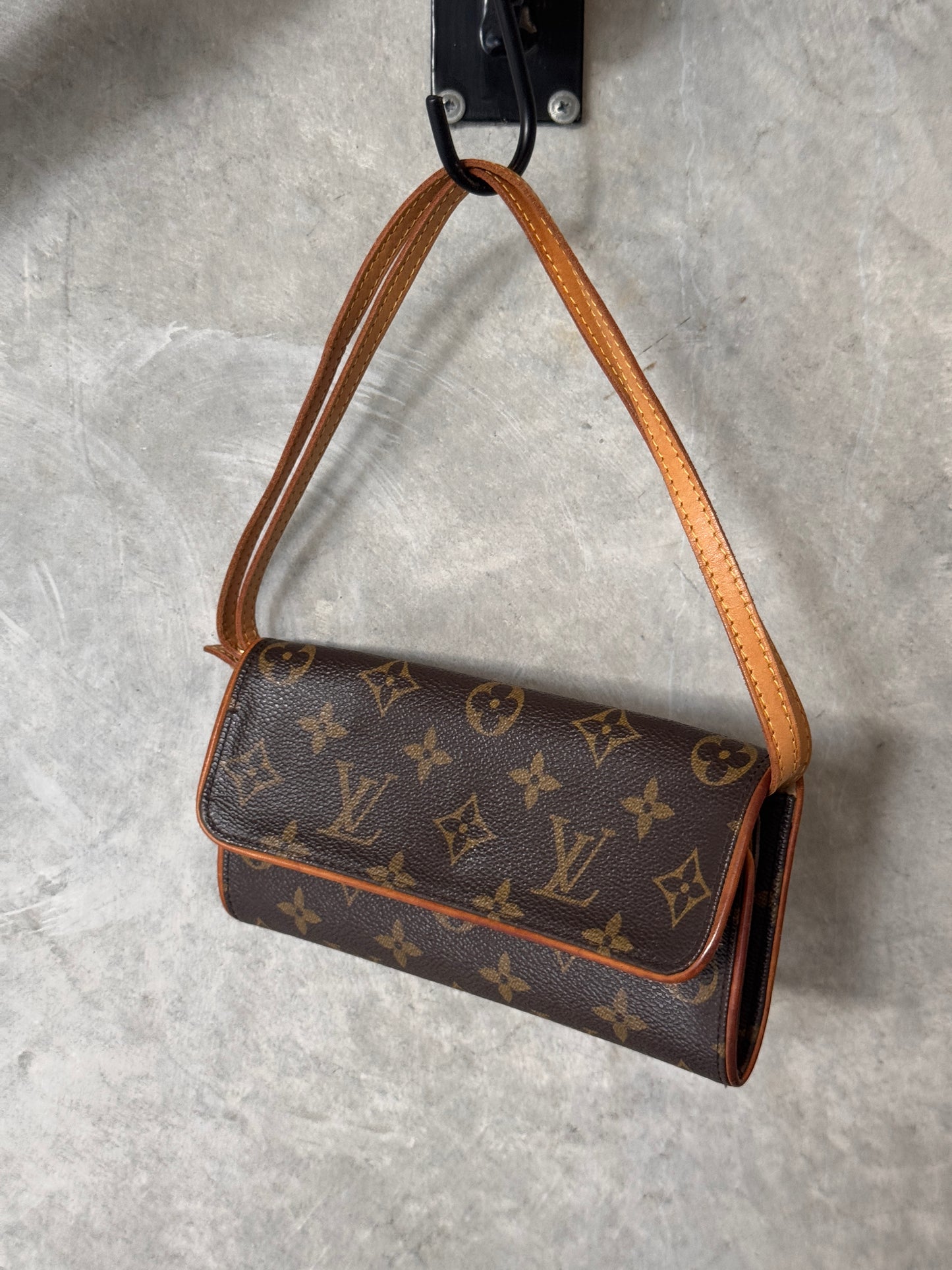 LOUIS VUITTON TWIN CLOTH HANDBAG